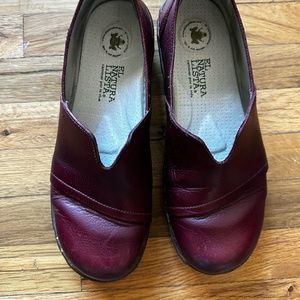 El Naturalista Red Slip on Shoes